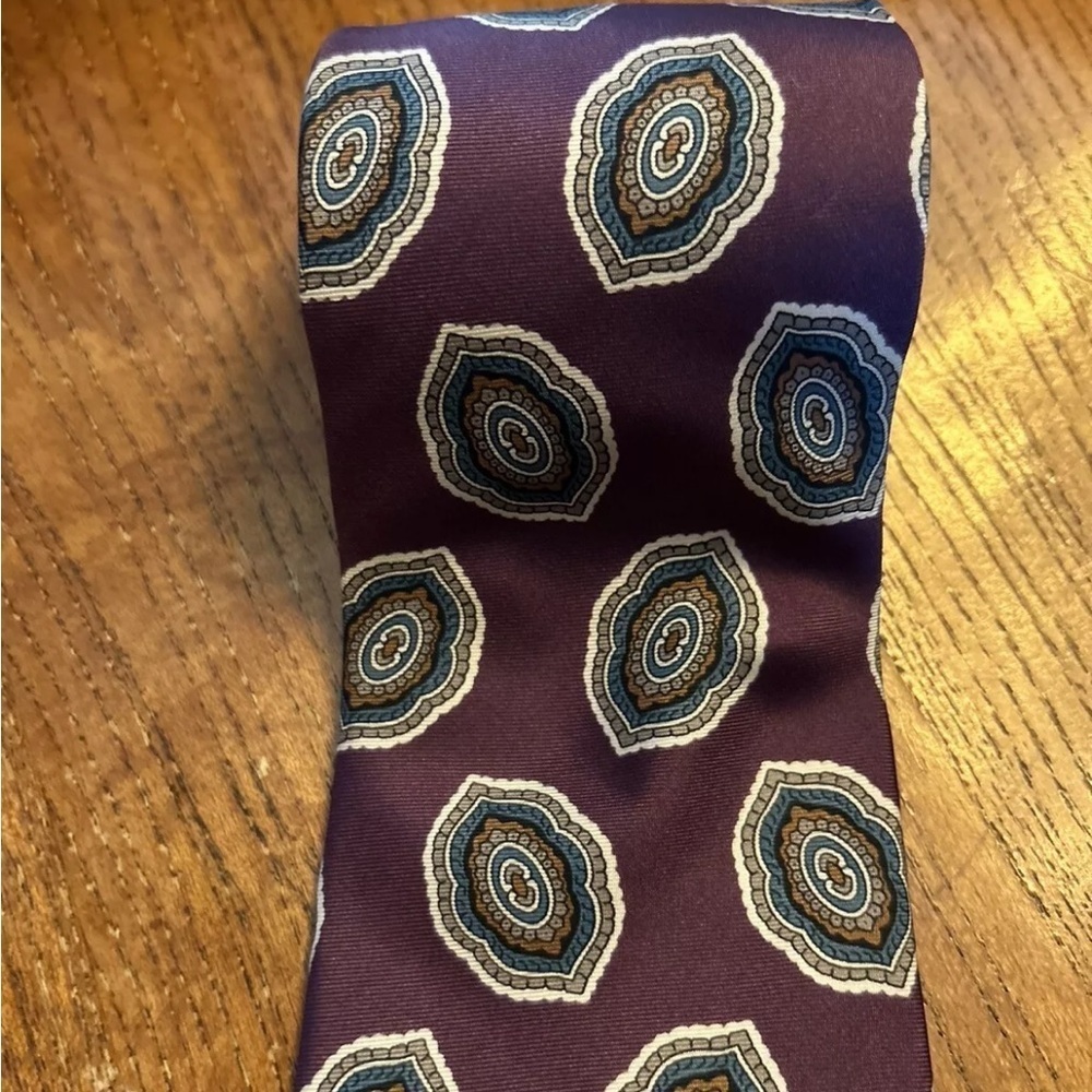 Christian Dior All Silk Elegant Purple Patterned Men's Tie EUC!! - Picture 2 of 16